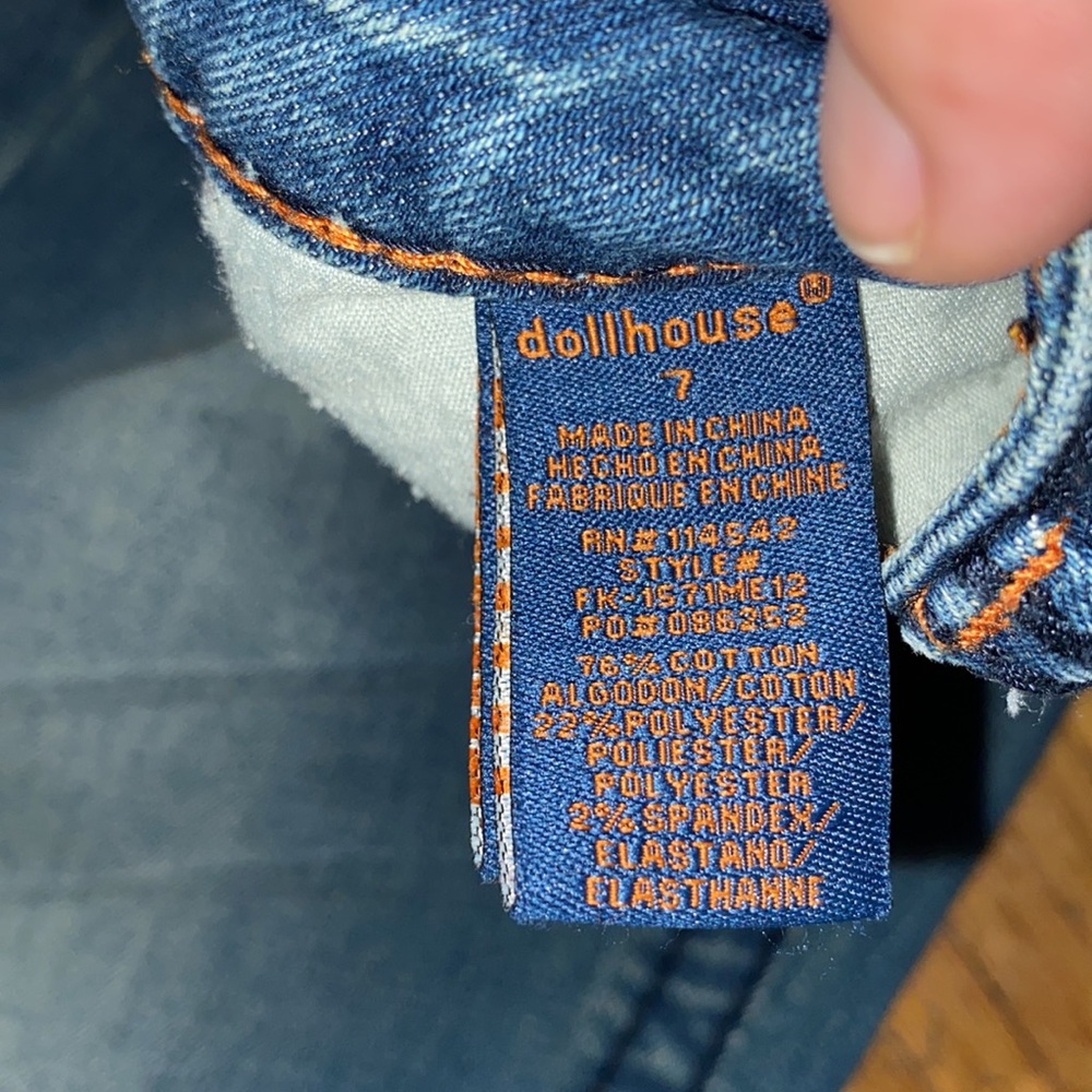 Dollhouse Jeans - Picture 4 of 7